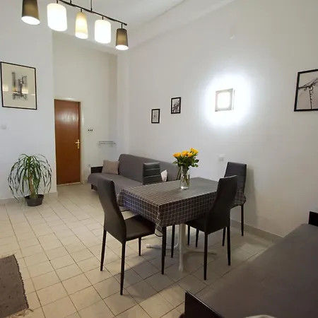 Апартаменты Ruza Цриквеница